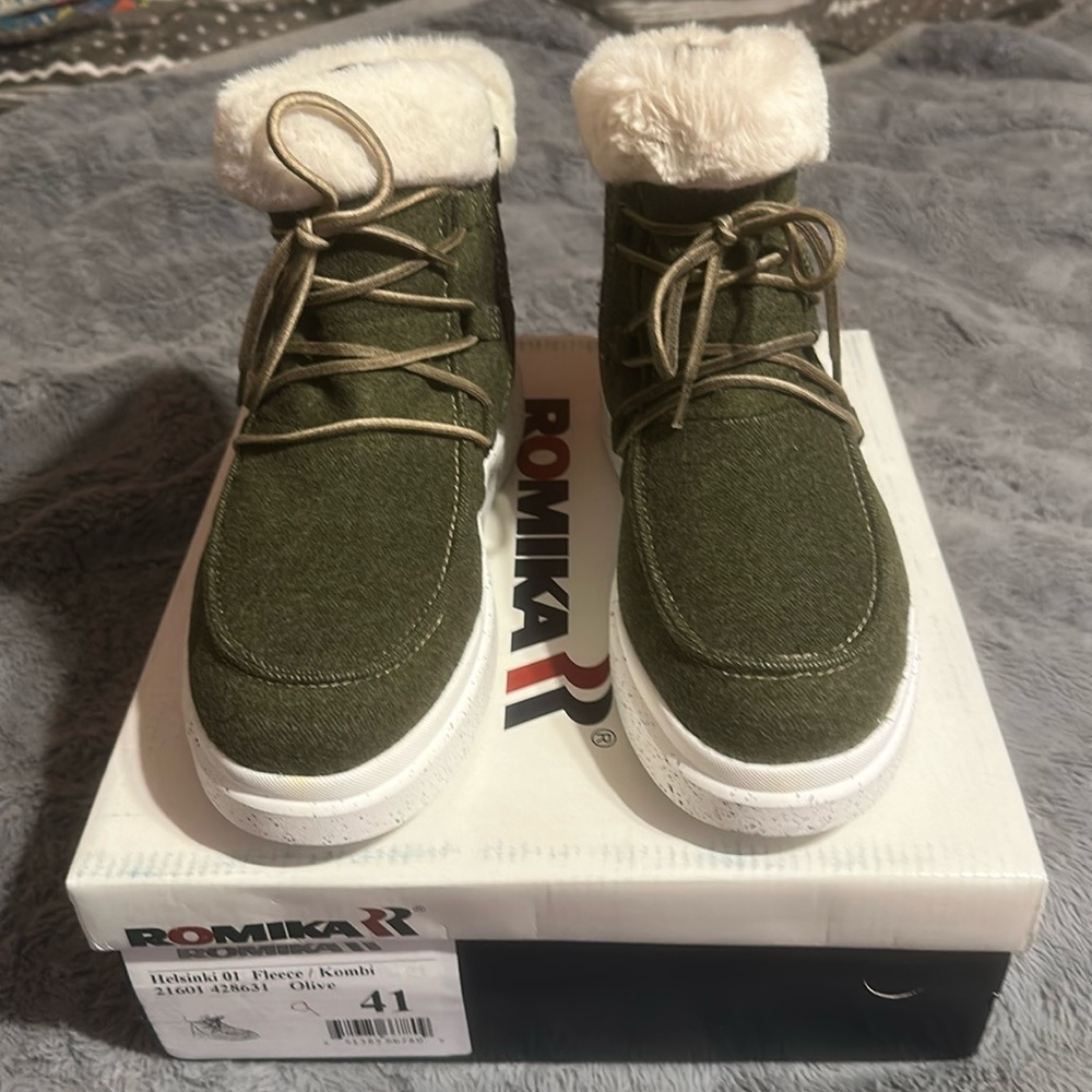 NIB Romika Helsinki 01 Fleece/Kombi Olive bootie